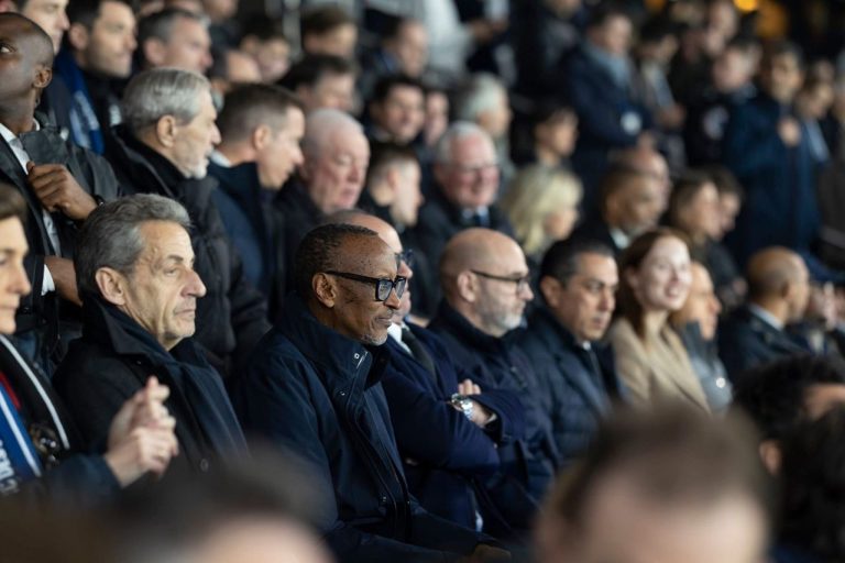 Perezida Kagame yarebye umukino wa Paris Saint-Germain na Chelsea