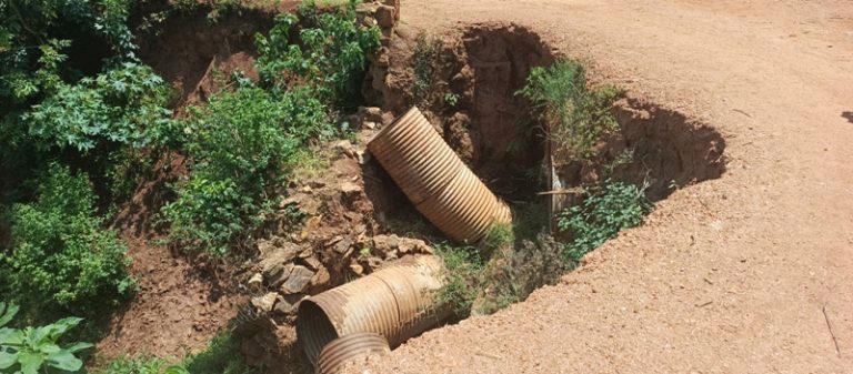 Gisagara: Bahangayikishijwe n’ikiraro kimaze imyaka 2 cyarahagaritse ubuhahirane