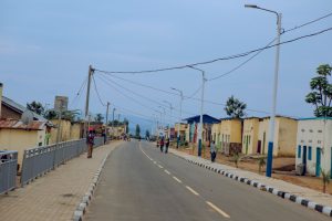 Gucanira umuhanda Nyagatare-Mirama byatumye bongera amasaha yo gukora