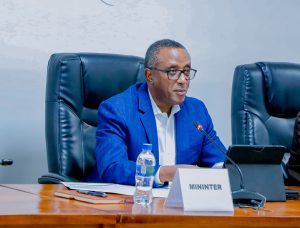 Amagororero aba mu mijyi y’u Rwanda agiye kwimurwa