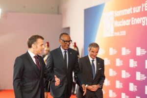 Perezida Kagame yitabiriye inama yiga ku ngufu za Nikeleyeri mu Bufaransa