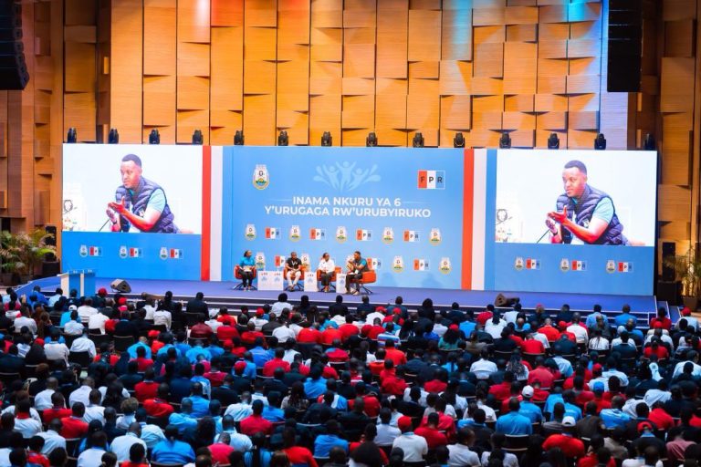 Urubyiruko rwo muri FPR-Inkotanyi rwaganiriye ku Rwanda rwifuzwa