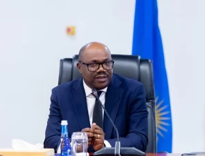 Sena yatumije Minisitiri w’Intebe kubera ibibazo biri mu bworozi