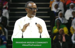 Abayisilamu iyo bateye imbere n’Igihugu gitera imbere – Perezida Kagame