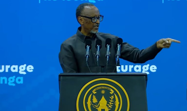 Mufite imico mibi n’ubwirasi – Perezida Kagame akebura abayobozi
