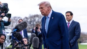 Trump yatangaje ko yagiranye ibiganiro na Iran bigamije kurangiza intambara