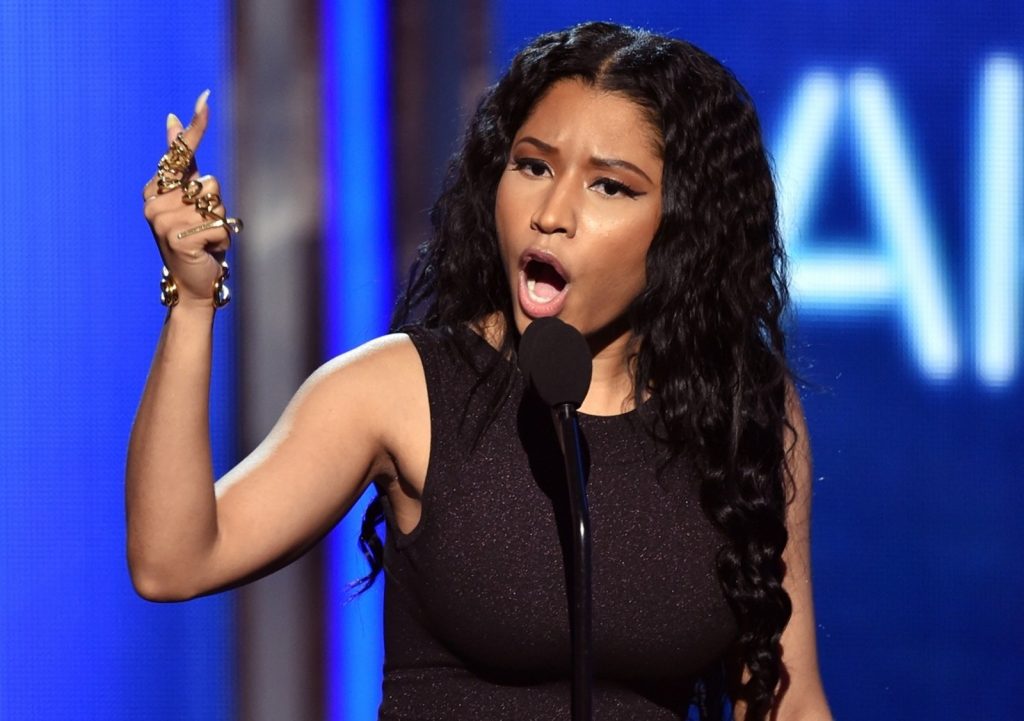 Nicki Minaj yajyanywe mu nkiko ashinjwa ubwambuzi