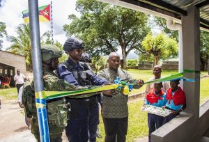 Ingabo z’u Rwanda ziri muri Mozambique zubatse ishuri&nbsp;&nbsp;