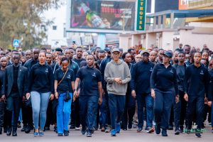 Kwibuka32: Perezida Kagame na Madamu Jeannette Kagame bitabiriye Walk to Remember