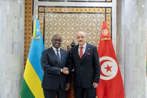 U Rwanda na Tunisia byasinyanye amasezerano abiri y’ubufatanye