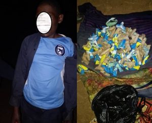 Nyamasheke: Yafatanywe udupfunyika 89 tw’urumogi yatuzingiye mu gitambaro