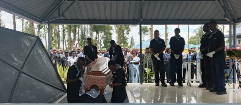 Burera: Imibiri ibiri y’abazize Jenoside yakorewe Abatutsi mu 1994 yashyinguwe mu cyubahiro