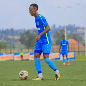 Nkizingabo Fiston yasezeye gukina umupira w’amaguru by’umwuga