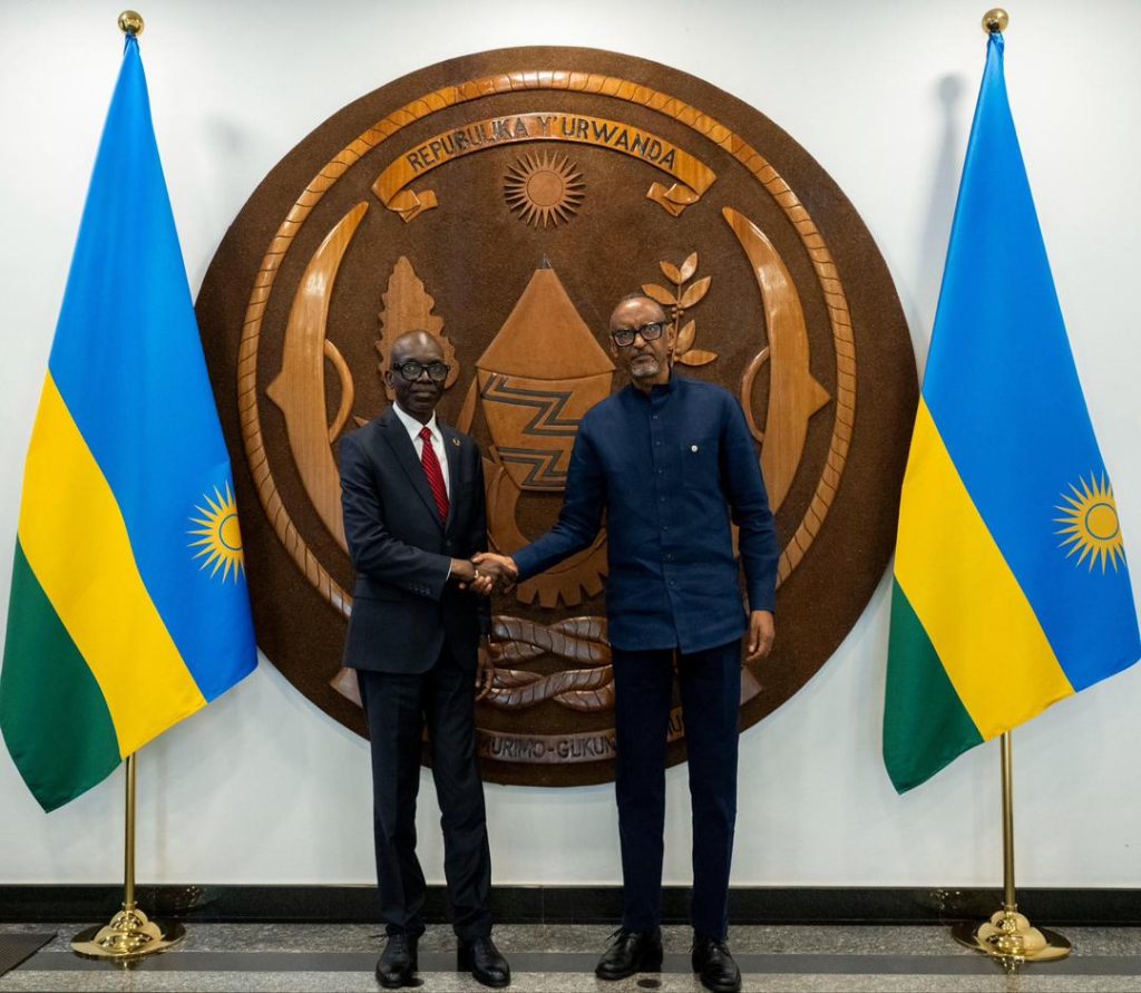 Perezida Kagame n’uyobora OMS mu Karere baganiriye ku guteza imbere ubuzima mu Rwanda