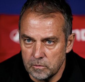 Umutoza Flick yongereye amasezerano y’imyaka 2 muri Barcelona