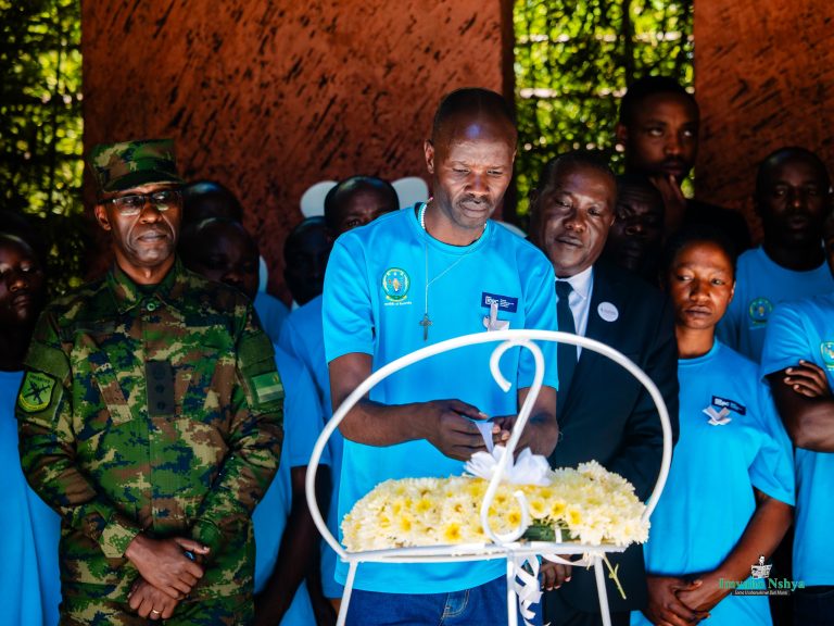 Abahoze muri FDLR biyemeje kurwanya ingengabitekerezo ya Jenoside nyuma yo gusura Urwibutso rwa Kigali