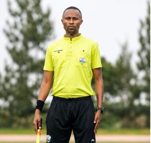 Umusifuzi wakubise umukinnyi wa Mukura VS yasabye imbabazi
