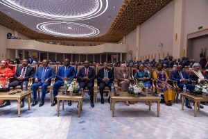 Minisitiri Dr. Nsengiyumva yahagarariye Perezida Kagame mu irahira rya Perezida Ismaïl Omar