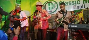Abarasita bahamije ko ubumwe n’urukundo babirazwe na Bob Marley