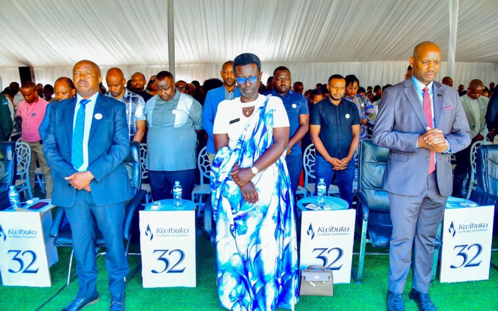 Muhanga: Abikorera bibukijwe ko ari inkingi y’iterambere aho kuba abasenya Igihugu