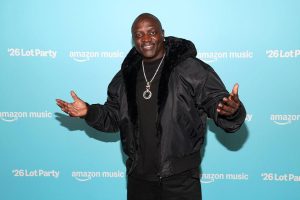 Umuhanzi Akon yavuze ibigwi Michael Jackson