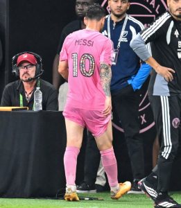 Messi yagize imvune hasigaye iminsi 18 ngo Igikombe cy’Isi gitangire