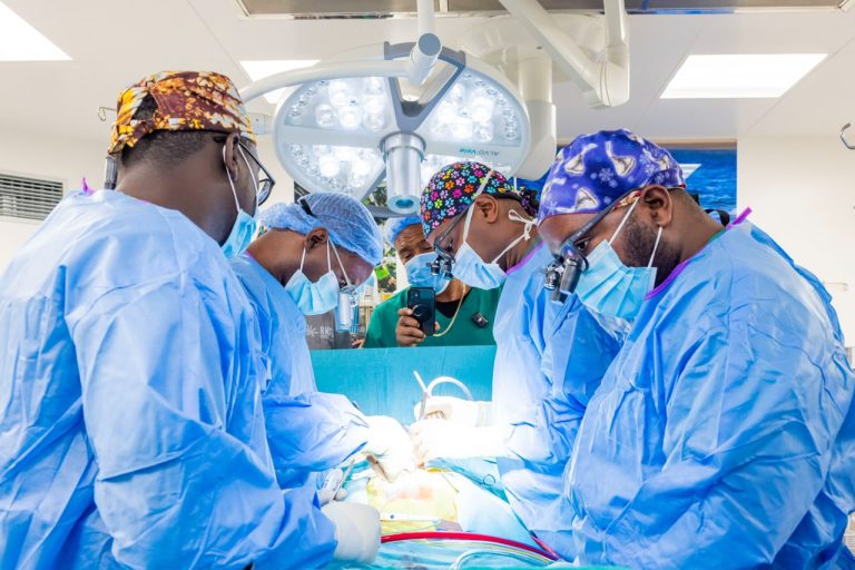 Abasaga 1 000 bamaze kuvurwa indwara z’umutima mu myaka 4 ishize mu Rwanda