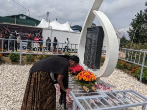 Baragaya abari abakozi b’uruganda rw’icyayi rwa Rubaya bagize uruhare muri Jenoside