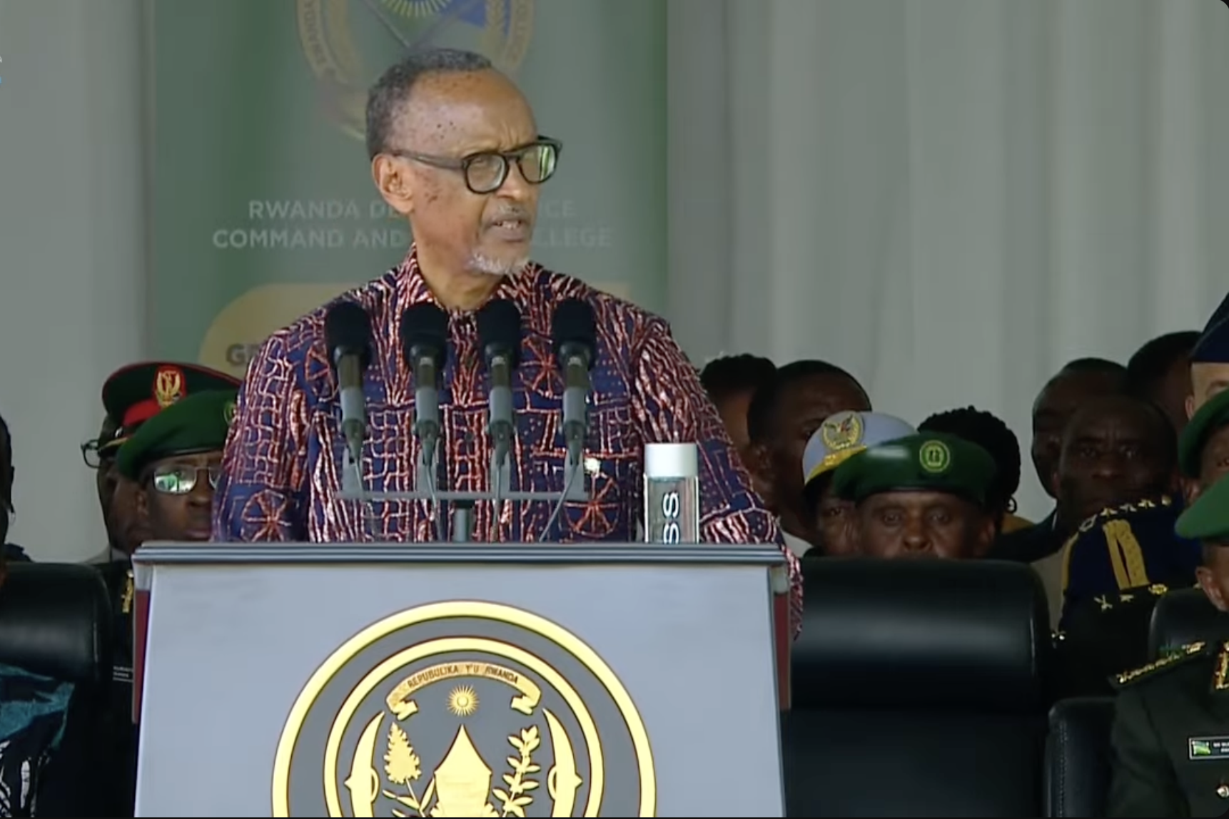 Perezida Kagame yahishuriye Abofisiye imico 3 bagomba kwitoza 