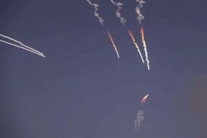 Amerika na Iran byongeye gukozanyaho bitangira kwitana ba mwana&nbsp;