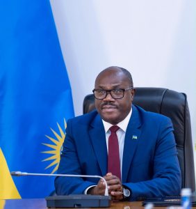 Dr Nsengiyumva yahagarariye Perezida Kagame mu nama yiga ku guhangana na Ebola