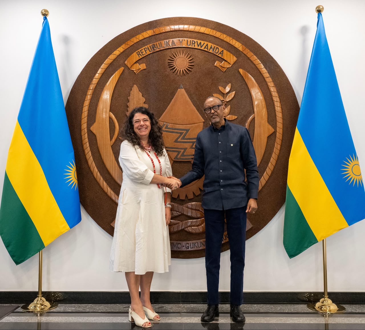 Perezida Kagame yasezeye Belén Uyarra wari uhagarariye EU mu Rwanda