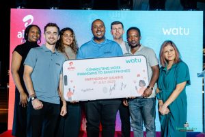 Airtel Rwanda yifatanyije na Watu mu korohereza Abanyarwanda kugura telefone zigezweho mu byiciro