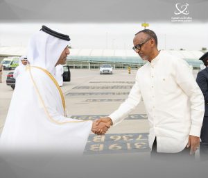 Perezida Kagame yagiye gutabara Amir wa Qatar wapfushije umubyeyi&nbsp;