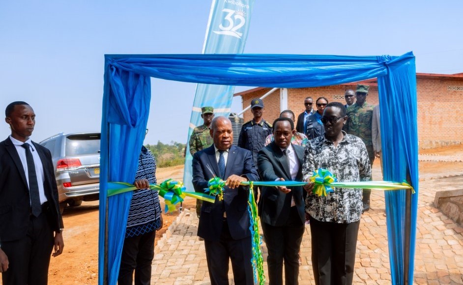 Amajyepfo: Ingabo na Polisi byasize ibikorwa bifatika mu kwizihiza Kwibohora 32