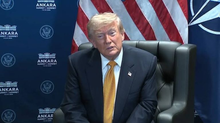 Perezida Trump yise Iran umwanda ahita ahagarika&nbsp;&nbsp;amasezerano y’agahenge&nbsp;&nbsp;