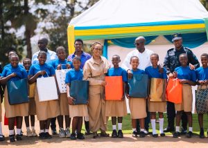 Gushyigikira umukobwa ni ugufasha Igihugu mu iterambere – Apostle Mignonne