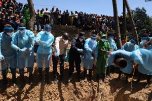 Ngororero: Hamenwe litiro 9 100 z’inzoga zitujuje ubuziranenge, hanafungwa inganda 2
