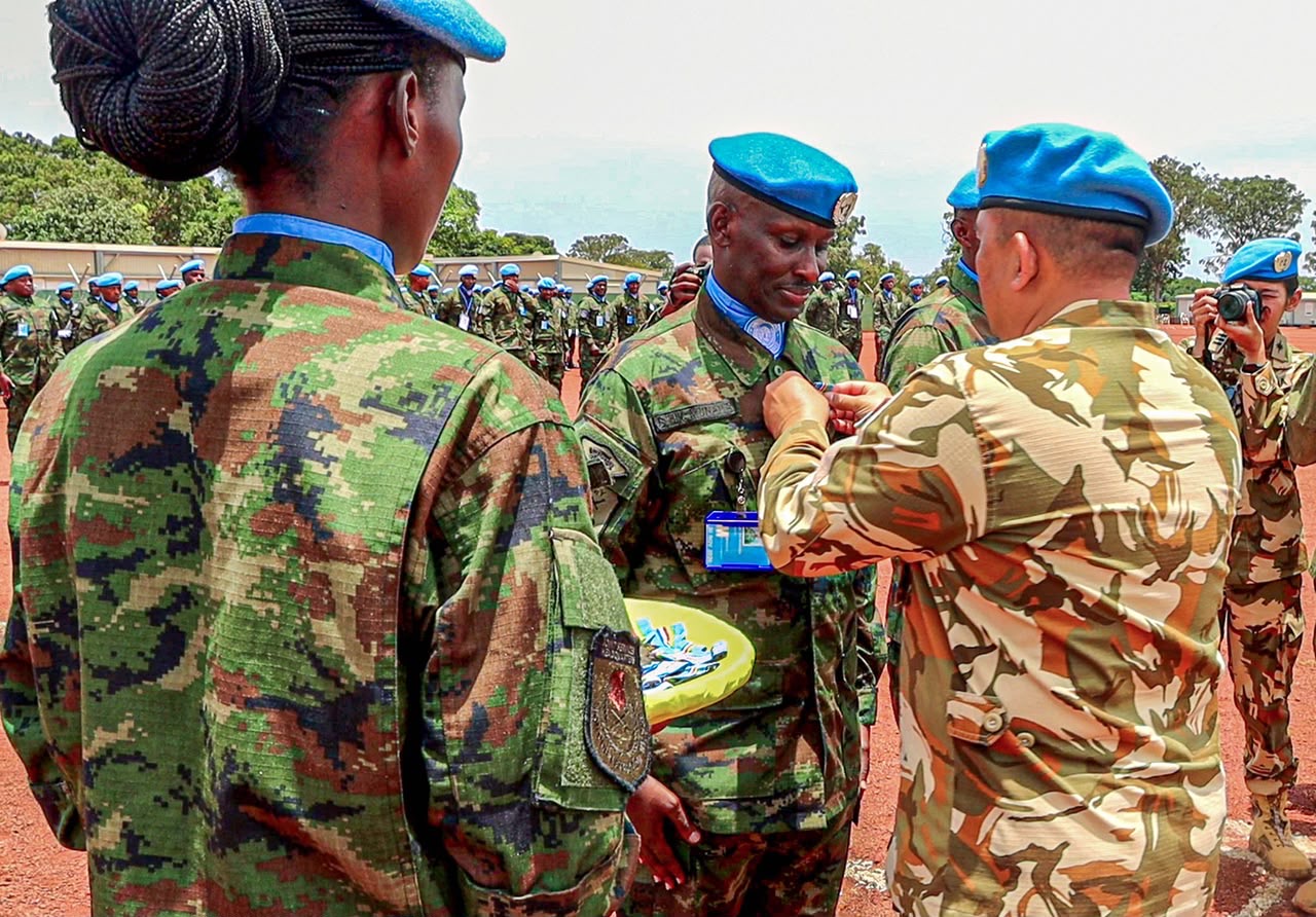 Ingabo z’u Rwanda ziri muri Centrafrique zambitswe imidali y’ishimwe