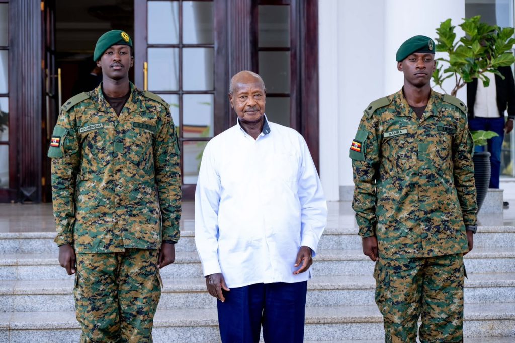 Perezida Museveni yahaye ikaze umwuzukuru we Ruhamya mu Ngabo za Uganda