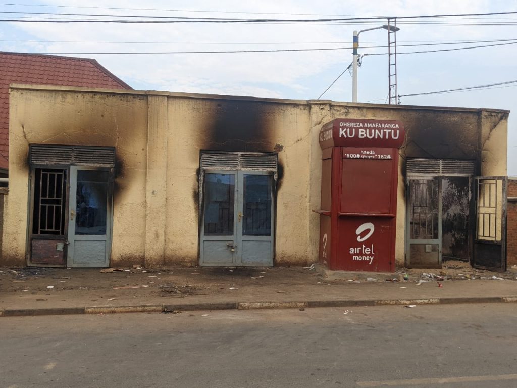 Rusizi: Inyubako y’ubucuruzi yahiriyemo iby’agaciro k’arenga miliyoni 9 Frw