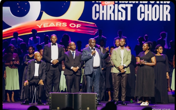 Ishimwe rya Korali Ambassadors of Christ Choir kuri Perezida Kagame