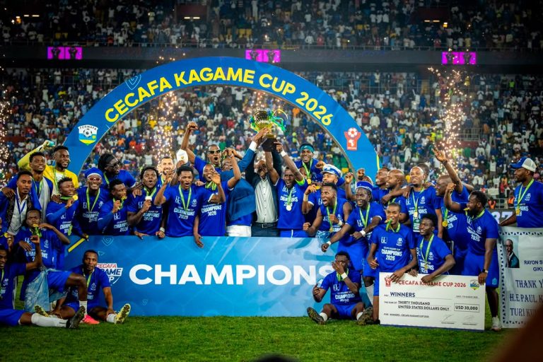 Rayon Sports yegukanye CECAFA Kagame Cup nyuma y’imyaka 28