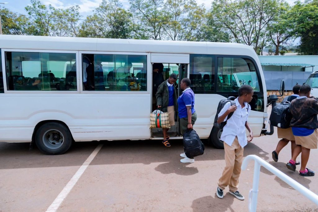 NESA yatangaje uko abiga mu mashuri yisumbuye bacumbikirwa bazasubira ku masomo