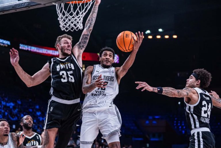 NBA G League United yabujije RSSB Tigers gukora amateka mu mikino mpuzamigabane ya FIBA