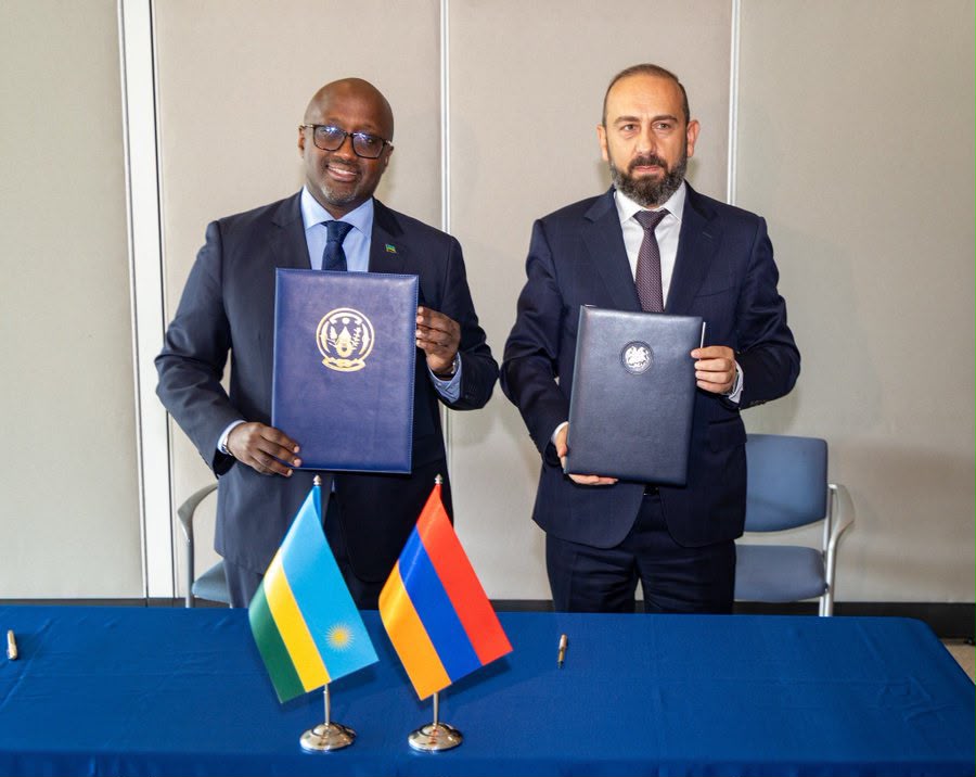 U Rwanda na Armenia byasinyanye amasezerano akuraho viza ku bafite pasiporo za dipolomasi