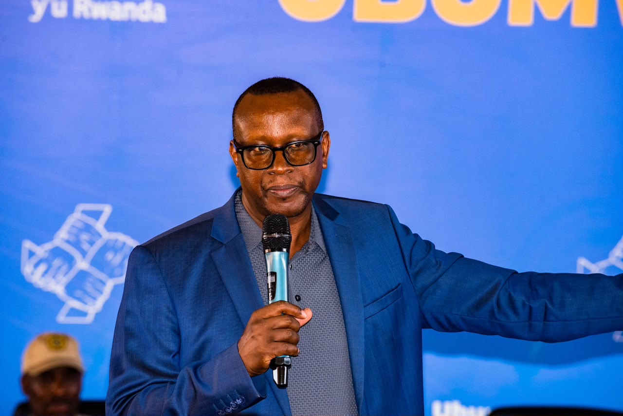 MINUBUMWE yasabye abasoje ibihano bya Jenoside kubwiza imiryango yabo ukuri