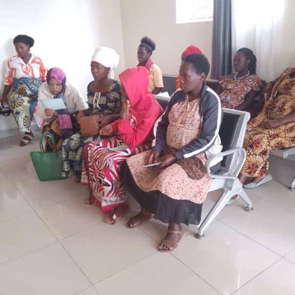 Musanze: Karwasa bishimiye inzu y’ababyeyi yisanzuye bubakiwe