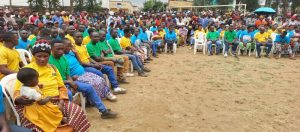 Rubavu: Abahoze mu mitwe yitwaje intwaro  bagera ku 190 bashyikirijwe imiryango yabo