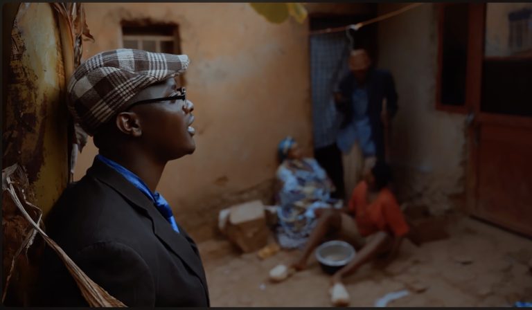 Dogiteri Nsabi yanditse indirimbo ‘Urugendo’ arira